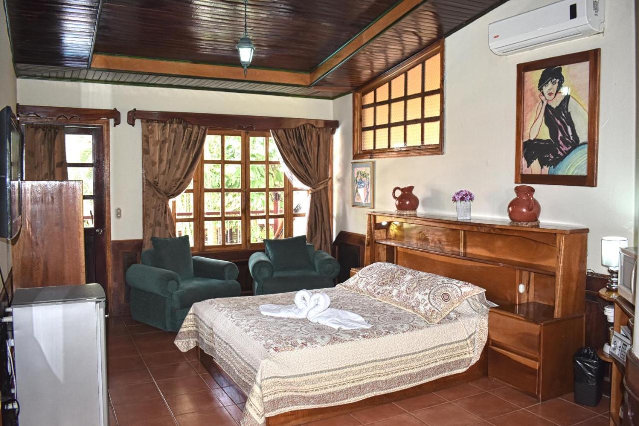 Hotel Mar De Luz Jaco Exterior photo